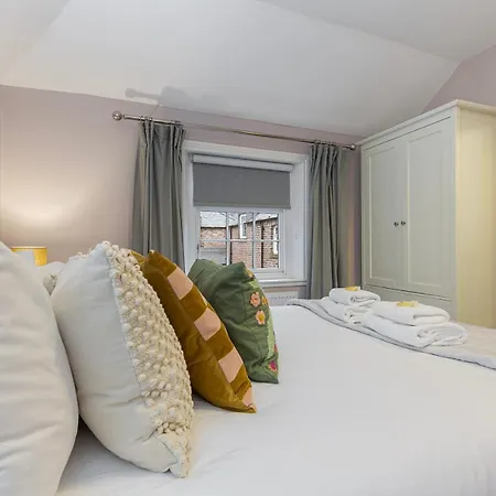 No 6 - Wisteria - Pass The Keys Holiday home York